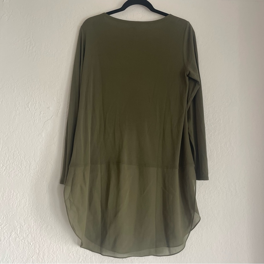Eileen Fisher Silk Bateau Tunic in Olive Green. Size Medium - Picture 3 of 6